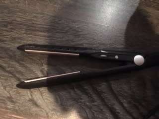 ***Black Friday Sale :  Babyliss Wet / Dry Ceramic Straightner***