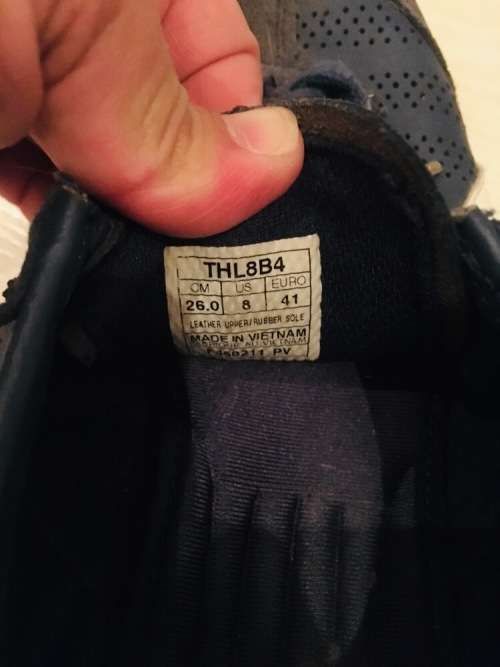 ***Christmas Sale : Reduced! Stunning Onitsuka Tiger Takkies ***