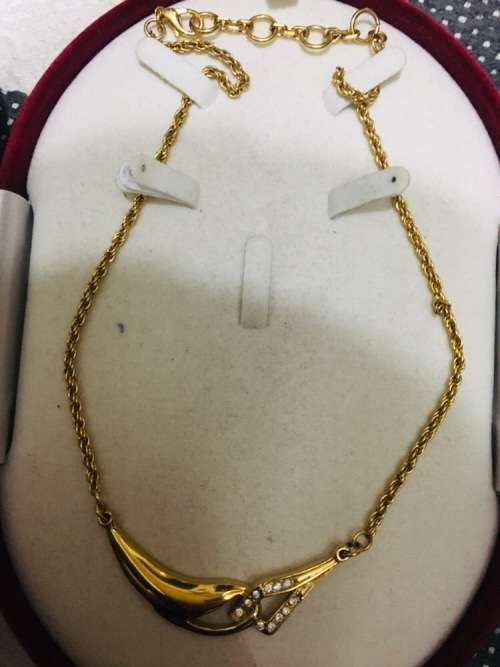 Black Friday Steal - 80% Off Gold diamanté pendant with rope chain - Excellent Quality