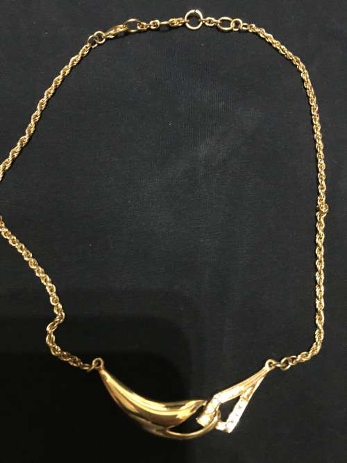 Black Friday Steal - 80% Off Gold diamanté pendant with rope chain - Excellent Quality