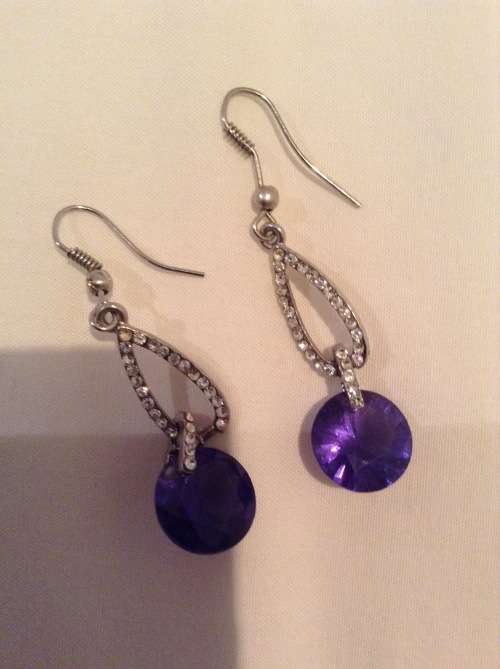 January Deals : Super Stunning earrings