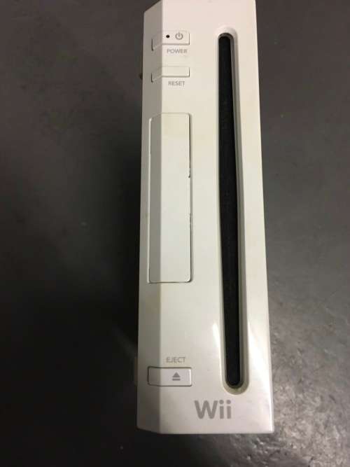 Priced To Go: Nintendo Wii in excellent condition