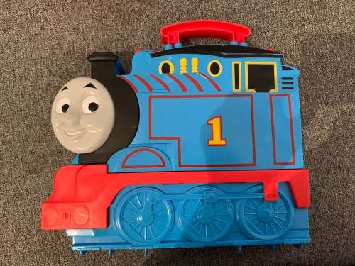 **BARGAIN DEALS - Gorgeous Thomas Case