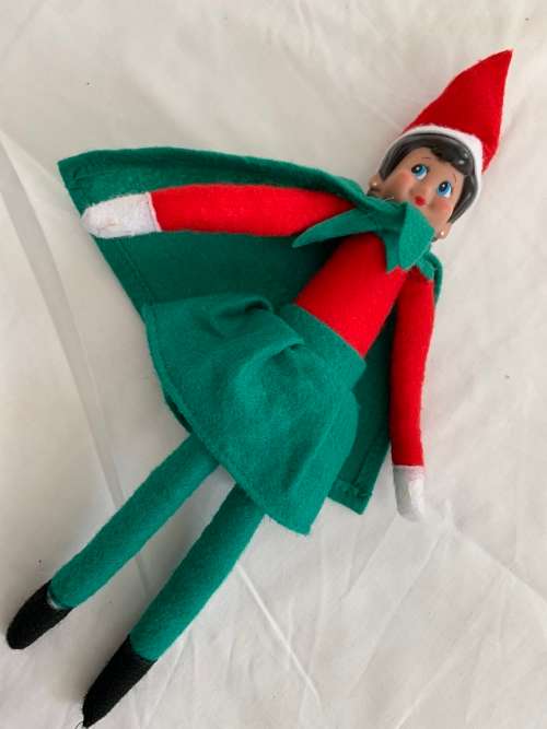 **80% Off : Lovely Kids Elf on a Shelf**