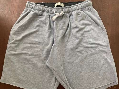 **BLACK FRIDAY DEALS : STUNNING CASUAL SHORTS**