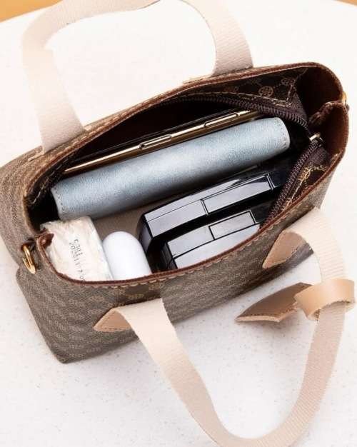 **Eid Gifting Made Easy - Stunning fashion handbag**