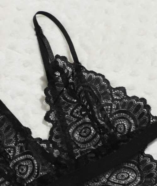 **Black November : 60% off Stunning Floral Lace Bodysuits**