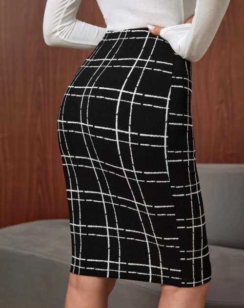 **Warehouse Clearance Sale : Stunning Winter Plaid pencil skirt**