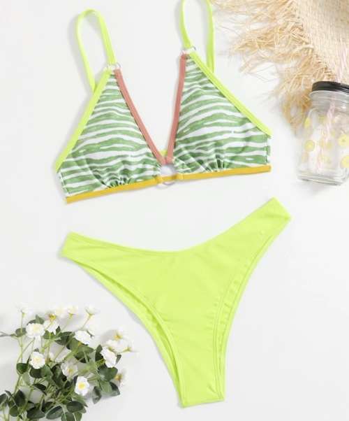 **R50 Christmas Specials : Zebra stripe ring bikini swimsuit**
