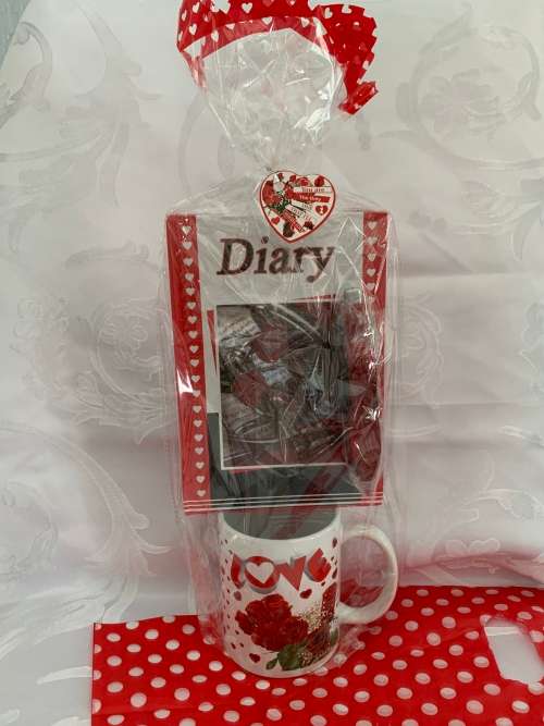 **Gorgeous Coffee Mug and Diary Gift combo**