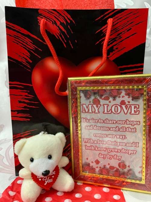**Valentines Day Sale : Gorgeous Teddy and Frame Gift combo**