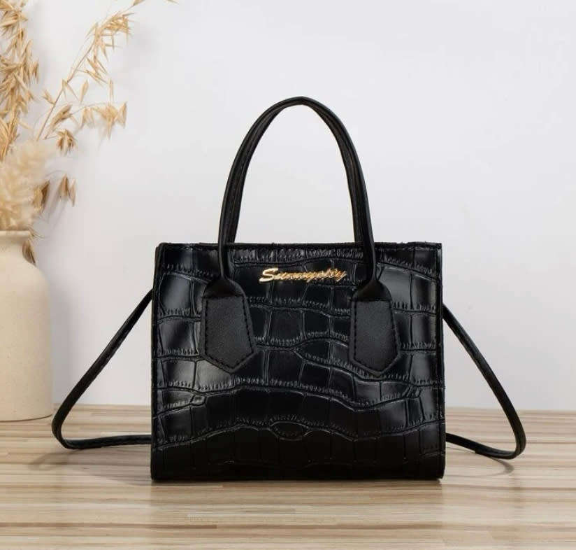 **Black November : 60% off Leather Stunning Multifunction Ladies handbag**
