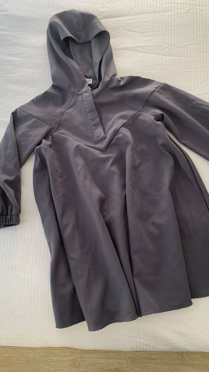 **Warehouse Clearance: 80% off Gorgeous Zara dresses**