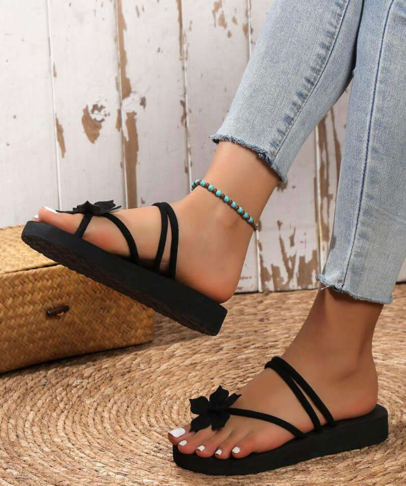 **New Stock Just arrived: Stunning Fashion slip on sandals**