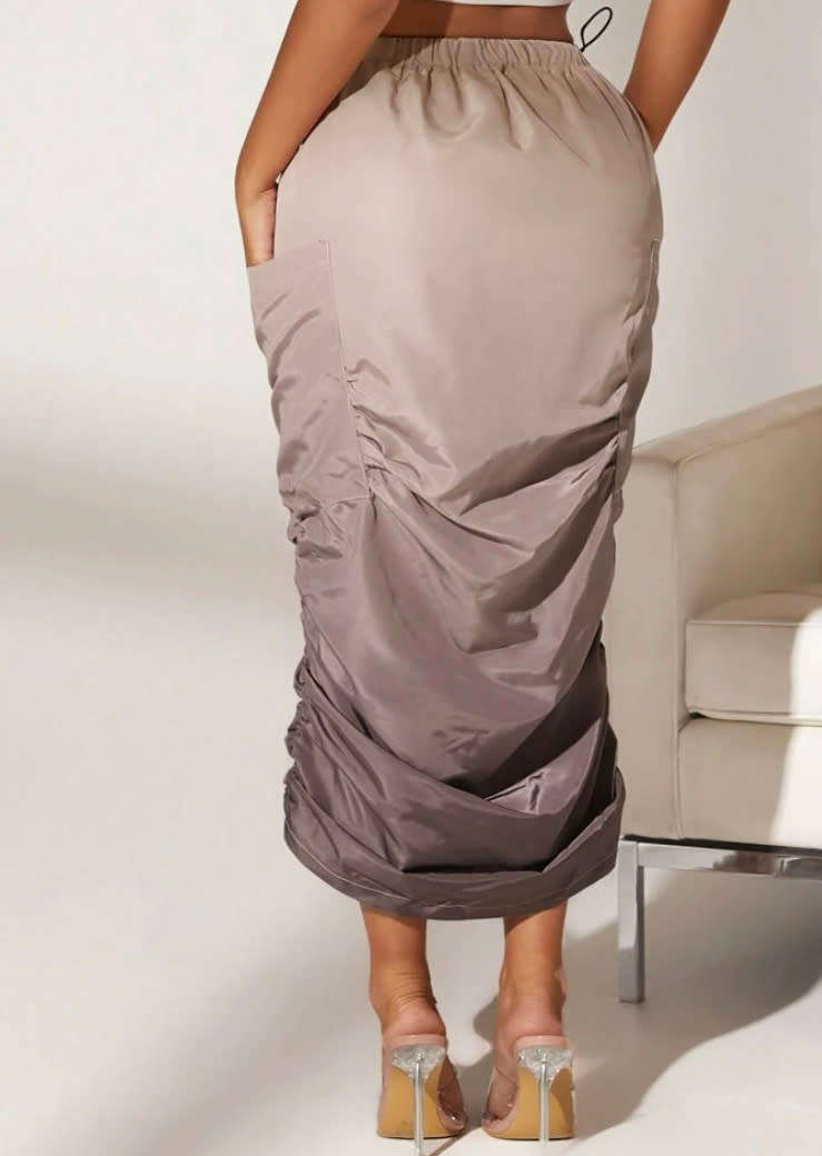**Gorgeous Ladies ruched front skirt**