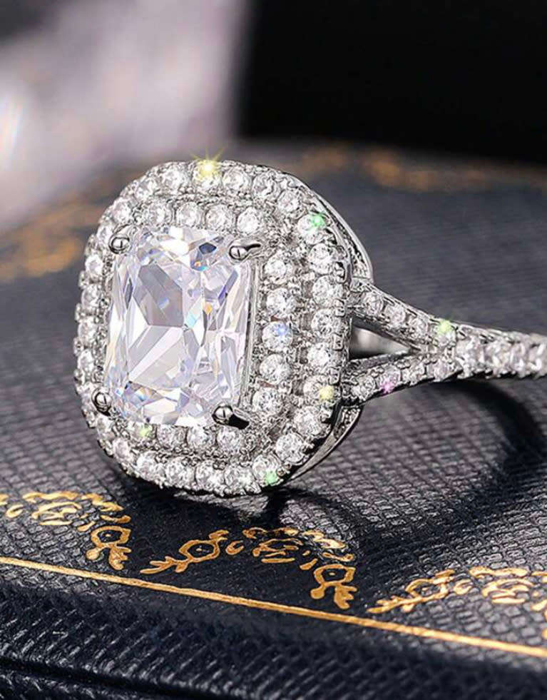 **Valentines Day New Stock unpacked : Gorgeous Limited Edition Cubic Zirconia Ring **