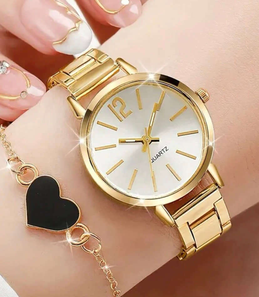 **Stunning Gold Quartz Watch and bracelet set  **