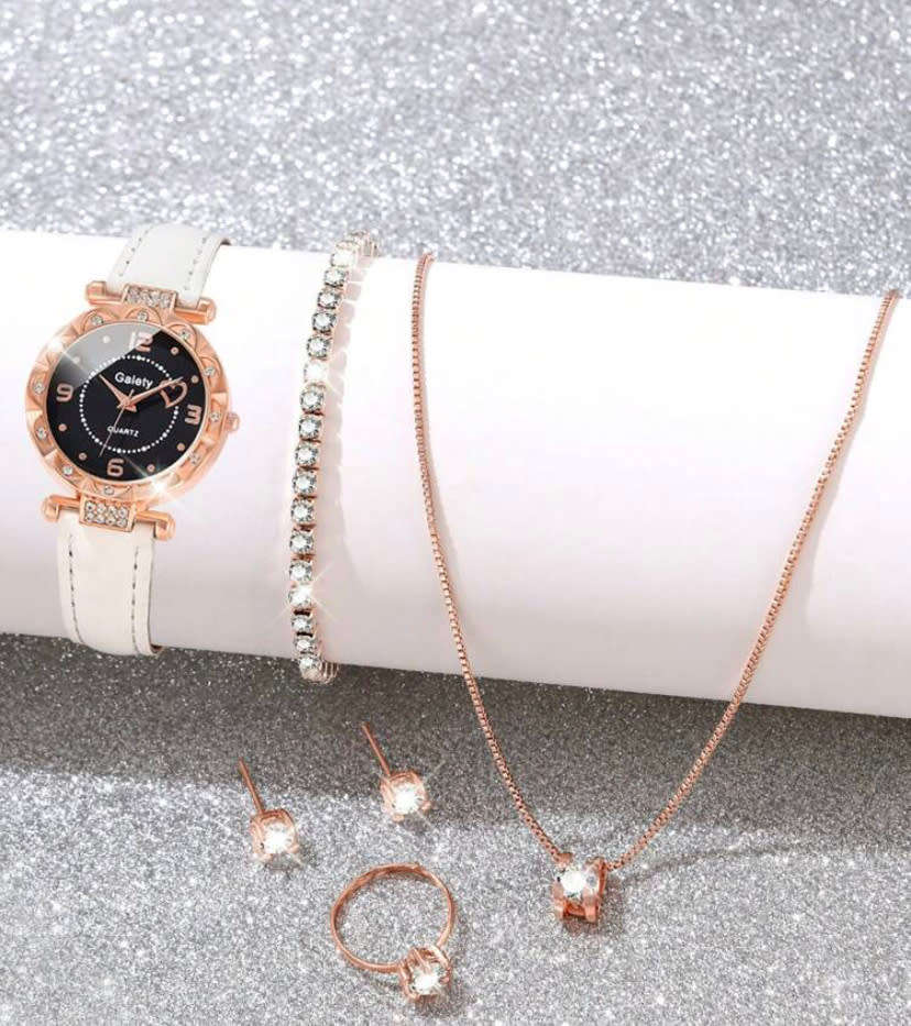 **Gorgeous 5 piece Watch, necklace, pendant, earrings and ring set **