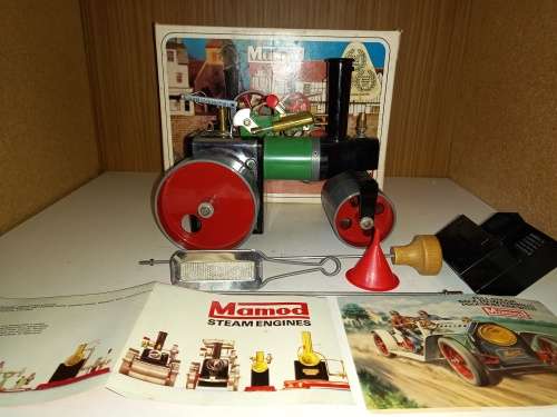 Mamod SR1a live steam roller
