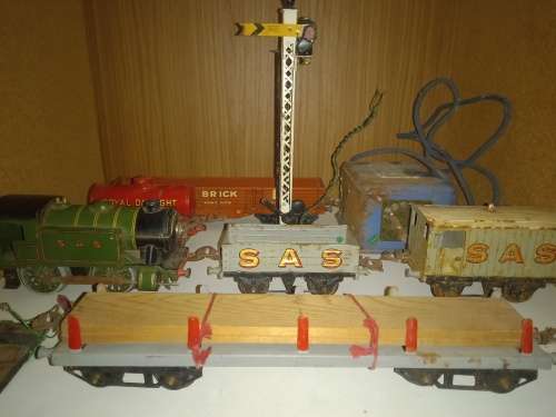 Hornby dublo S.A.R electric train set