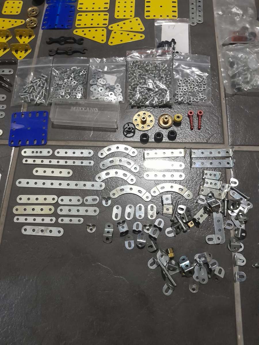 Meccano parts