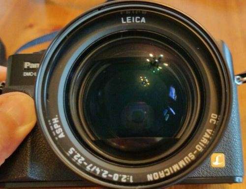 Panasonic DMC LC1 with Leica Summicron f/2-f/2.4 28-90mm . Best Leica Lens . (Make An Offer)