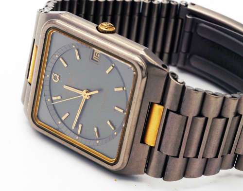 Vintage 1980s CERTINA DS Titanium - ETA 955.412 - Sapphire Crytal - NSA Bracelet