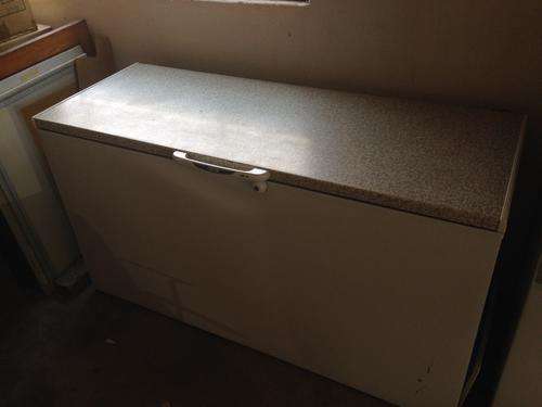 Defy 510 litre, chest fridge/deepfreeze