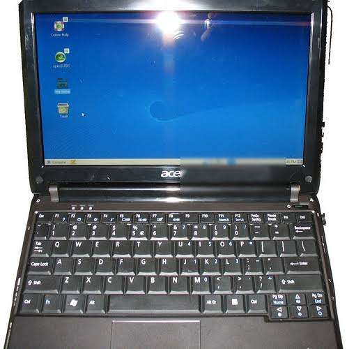 Acer aspire one