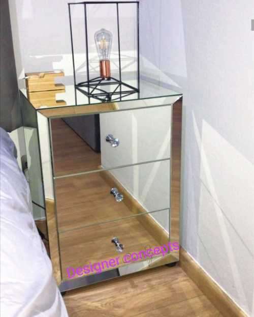 3 Draw Mirror Pedestals
