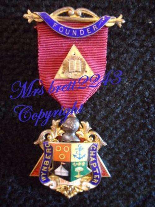 Masonic Freemason Wynberg Chapter no 2577 Medal with Founder Bar