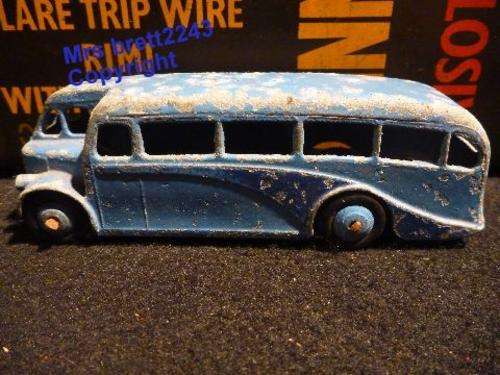 Dinky Bus~Made In England by Mecanno