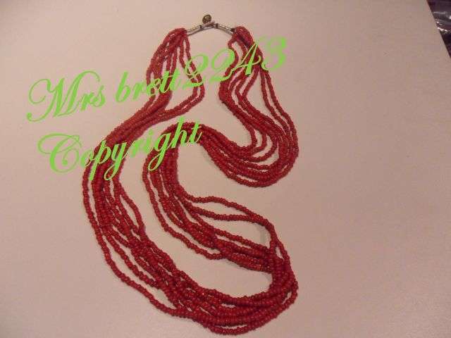 Red Beaded African Style Necklace~LOOONEY R1 START