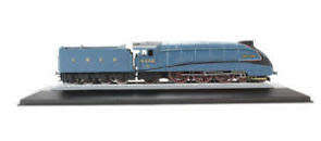 Rail Legends NRM LNER 4-6-2 'Mallard' 1:120 Scale