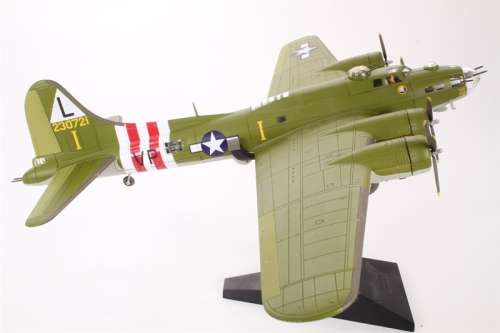 Boeing B-17F Flying Fortress 'Sweet & Lovely'