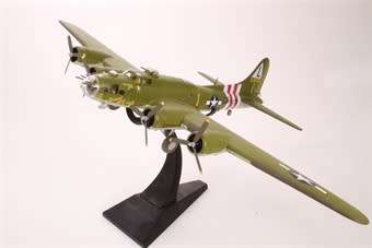 Boeing B-17F Flying Fortress 'Sweet & Lovely'