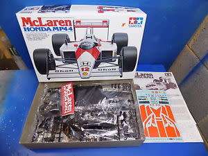 1988 McLaren HONDA MP4/4  A.Senna