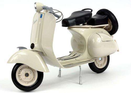 "Vespa Piaggio 150 VL1T" Model Scooter 1:6 Scale