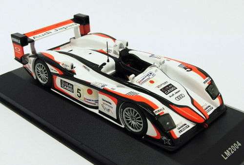 Audi R8 - #5 Winner Le Mans 2004