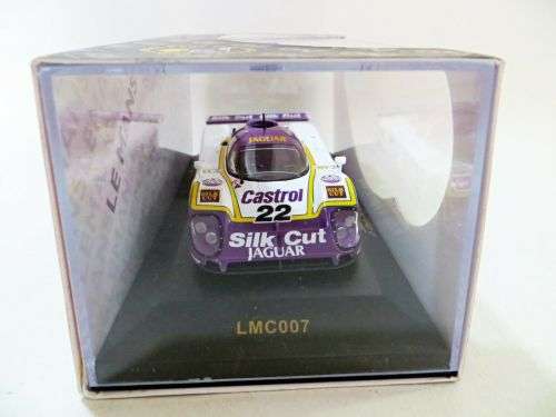JAGUAR - XJR9 SILK CUT CASTROL No 22