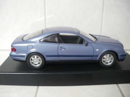 Mercedes Benz CLK Coupe