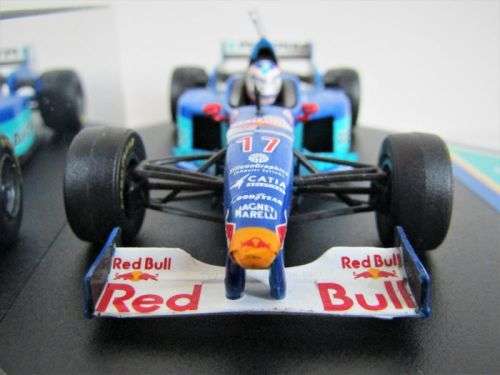 Sauber Petronas C16. Nicola Larini