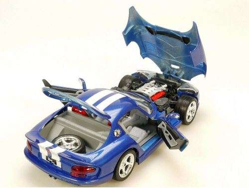Bburago 3030 Dodge Viper GTS Coupe MIB