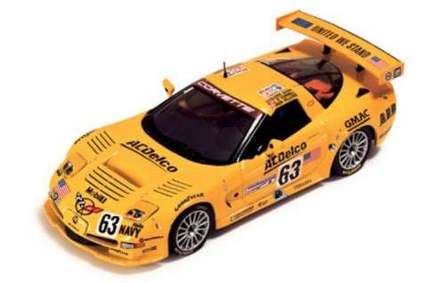 Chevrolet Corvette C5-R - A.Pilgrim -K.Collins- F.Freon 64 LM 2002