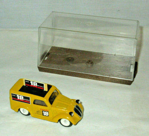 Fiat 500B Furgoncino Amaro 18 Isolabella 1946