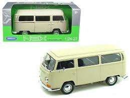 VW T2 Bus Beige 1972