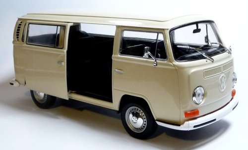 VW T2 Bus Beige 1972