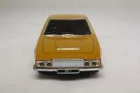 Aston Martin DBS & Lord Brett Sinclair Figure