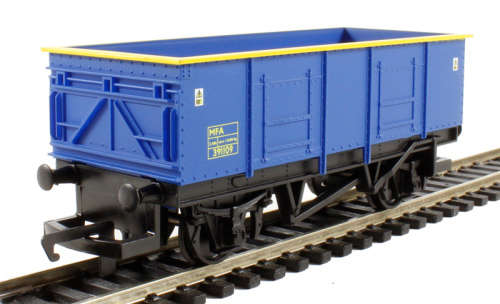 Majestic digital train set