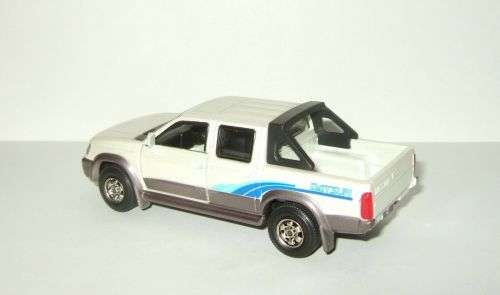 Nissan Datsun Pickup 4WD 2001